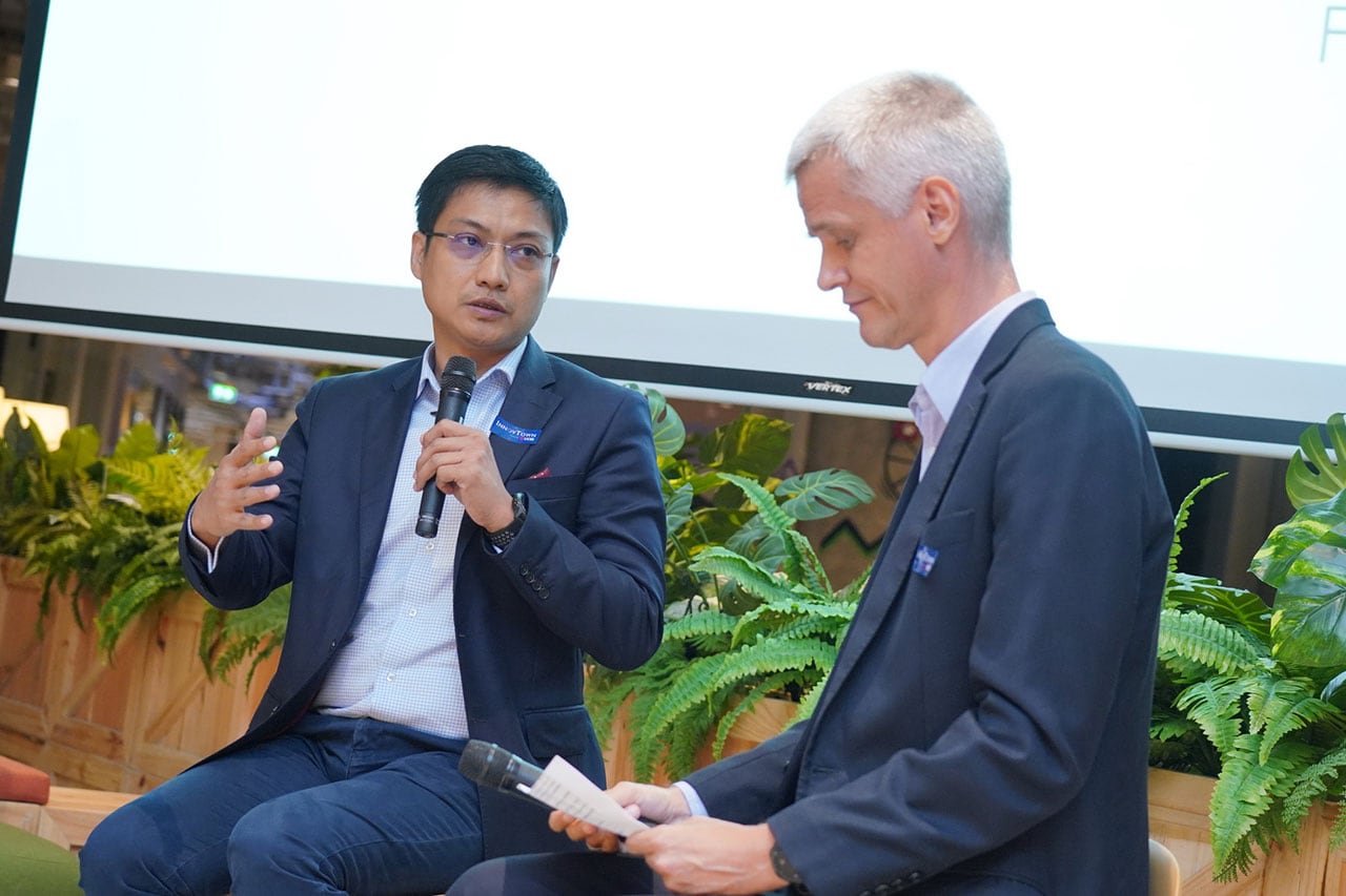 Mr Aung Kyaw Moe, Founder of 2C2P, a payment service provider that offers omni-channel payment solutions; and Mr Vincent Wierda, Regional Coordinator, Asia, United Nations Capital Development Fund (UNCDF), spoke about sustainable businesses in Southeast Asia