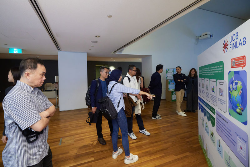 UOB FinLab Lab Crawl