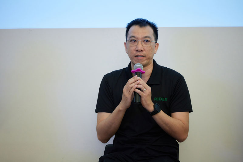 UOB FinLab Lab Crawl